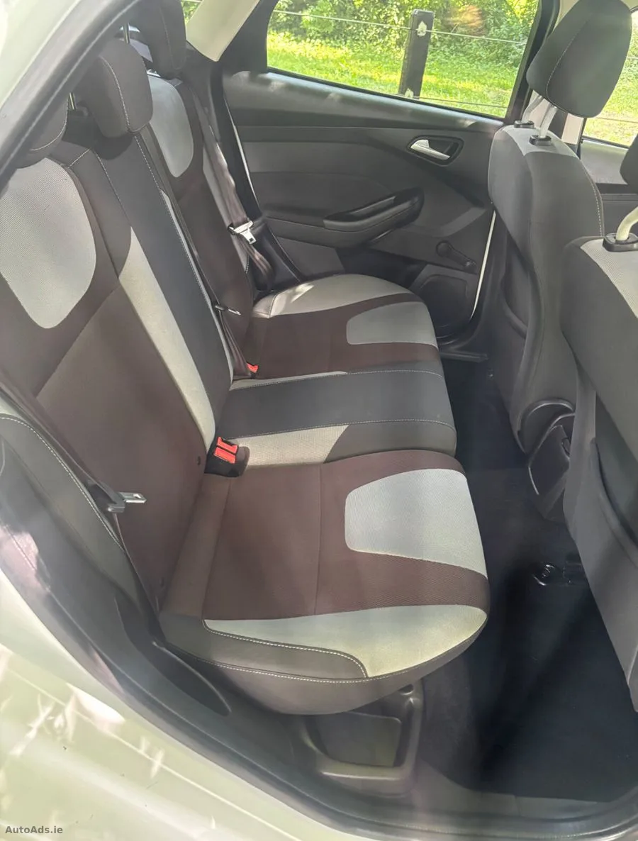 2013 Ford Focus – photo 18