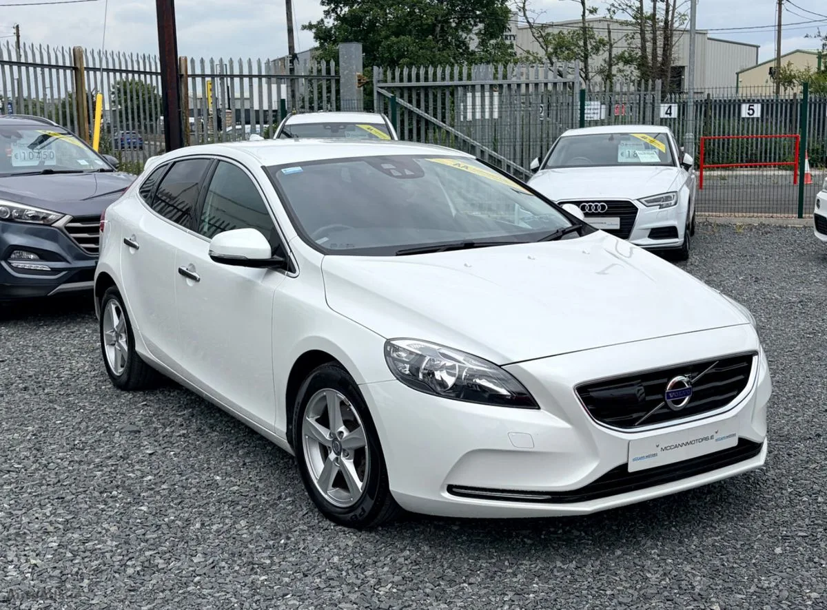 2014 Volvo V40