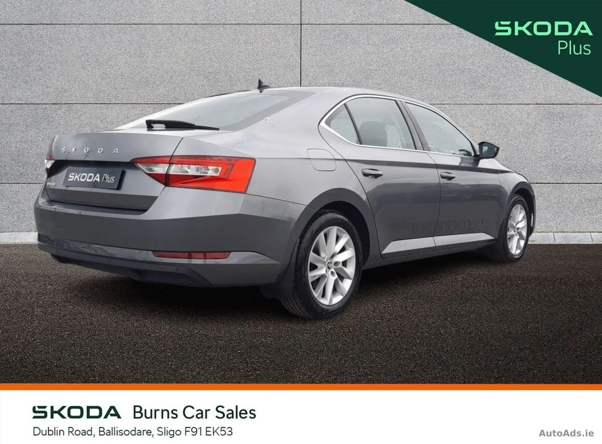 2024 Skoda Superb – photo 3