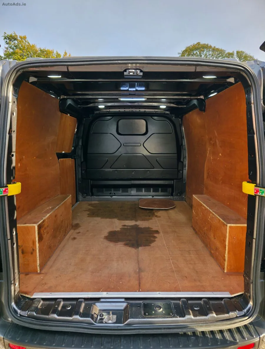 2021 Ford Transit Custom – photo 13
