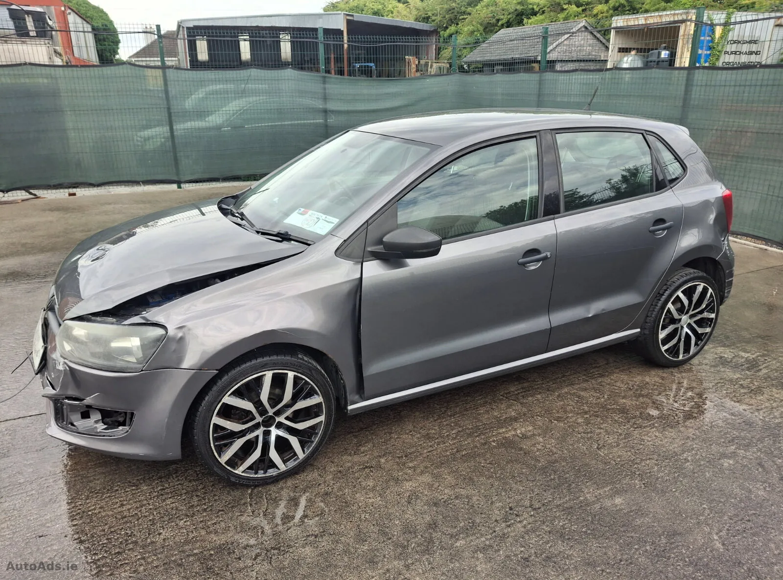 2013 Volkswagen Polo – photo 2
