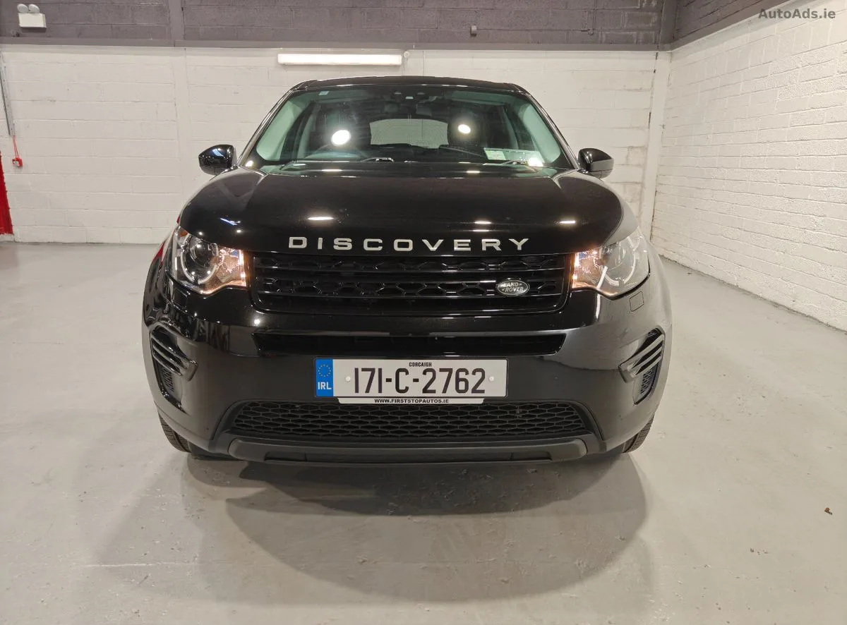 2017 Land Rover Discovery Sport – photo 2
