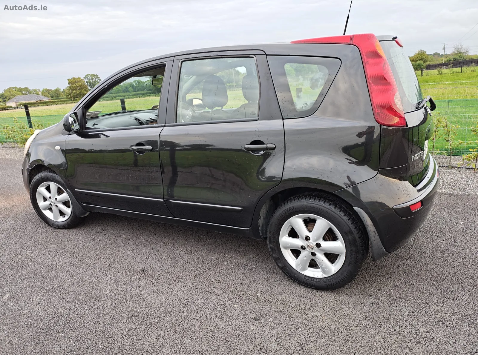 2010 Nissan Note – photo 5