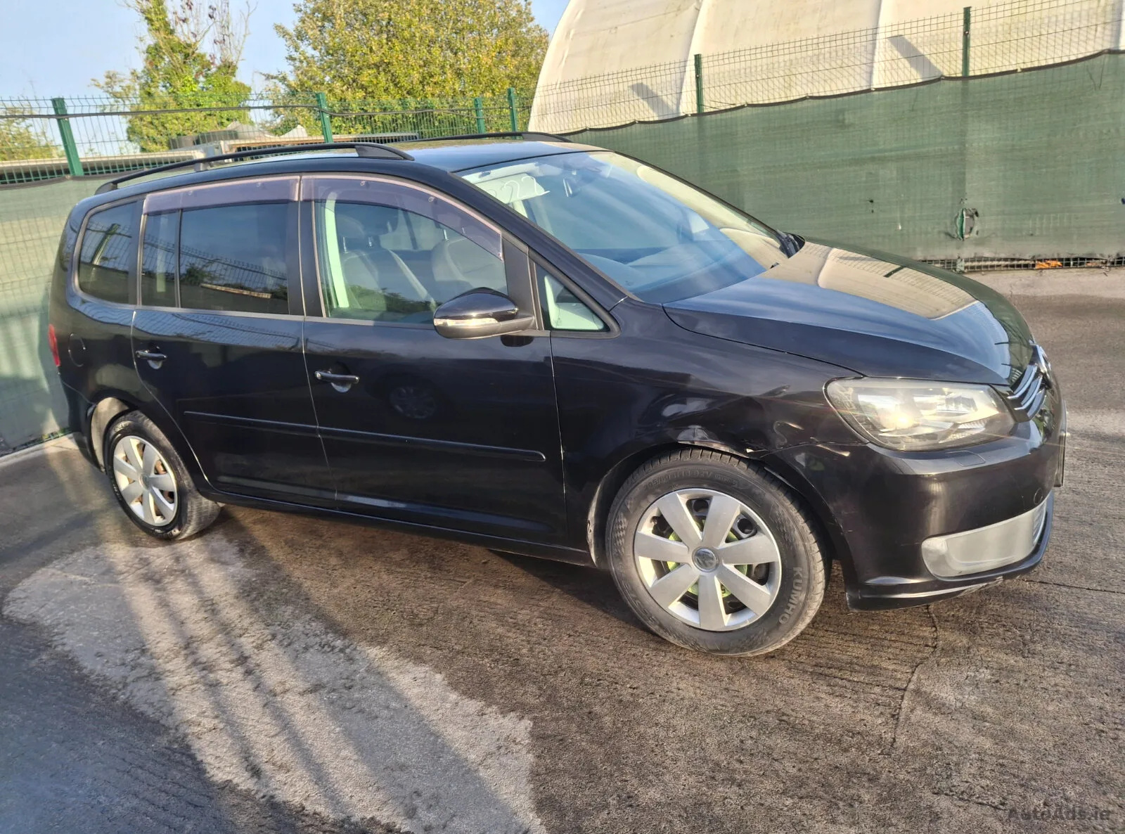 2015 Volkswagen Touran – photo 2
