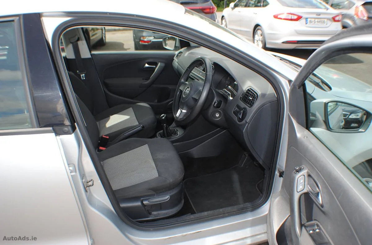 2014 Volkswagen Polo – photo 3