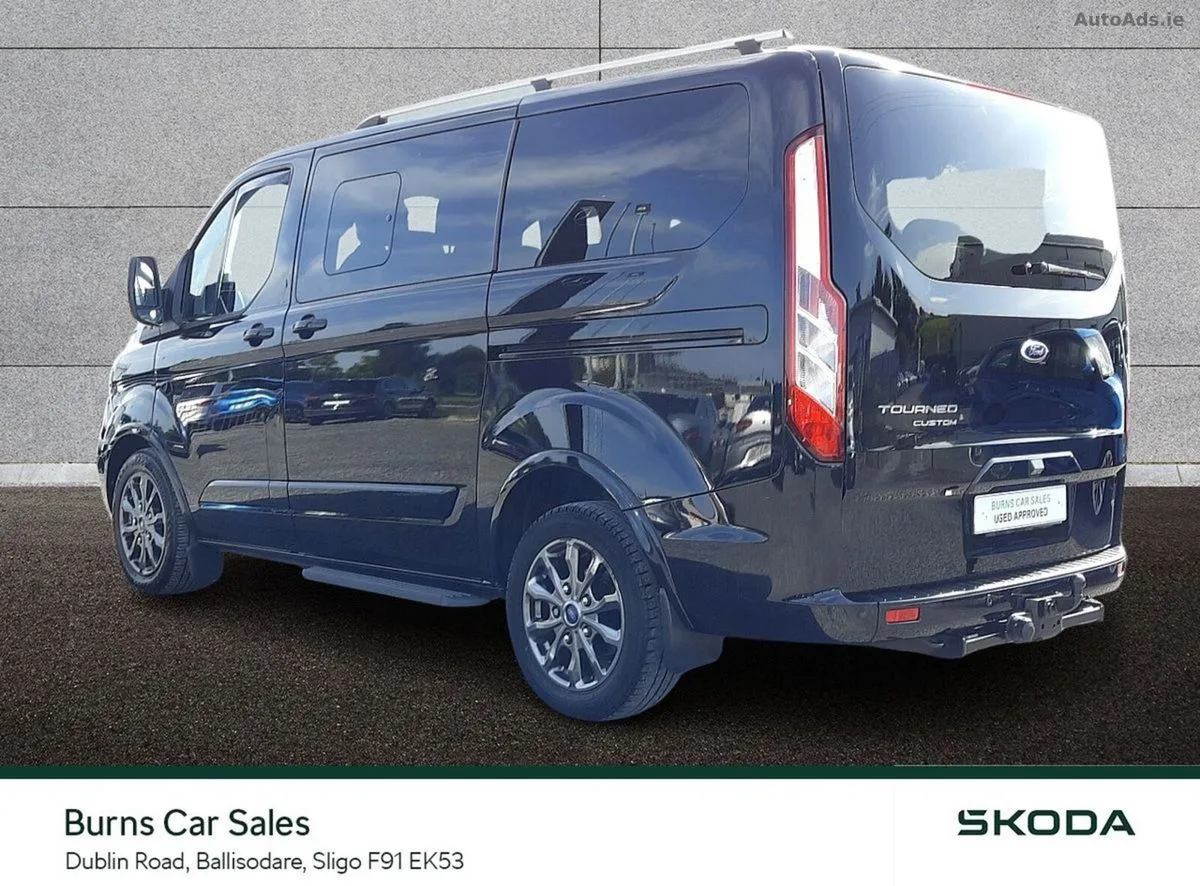 2023 Ford Tourneo Custom – photo 15