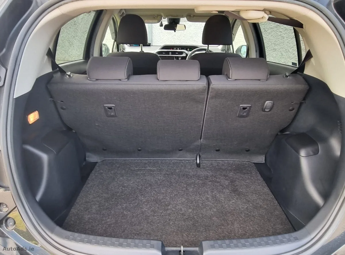 2019 Toyota Aqua – photo 16