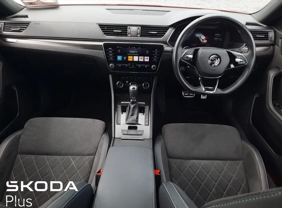 2024 Skoda Superb – photo 2