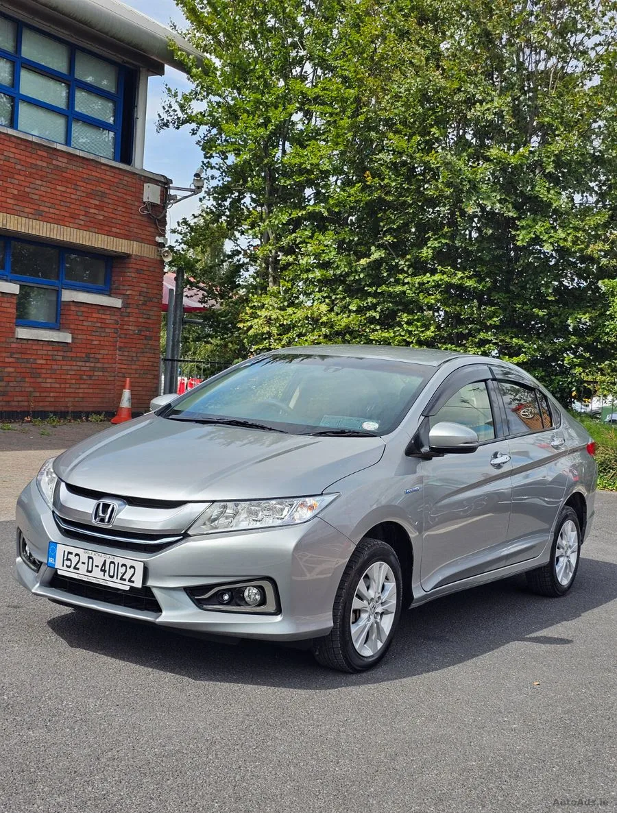 2015 Honda Grace – photo 8