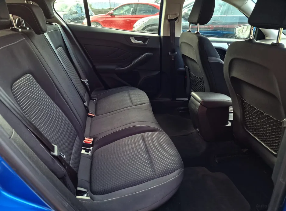 2019 Ford Focus – photo 13