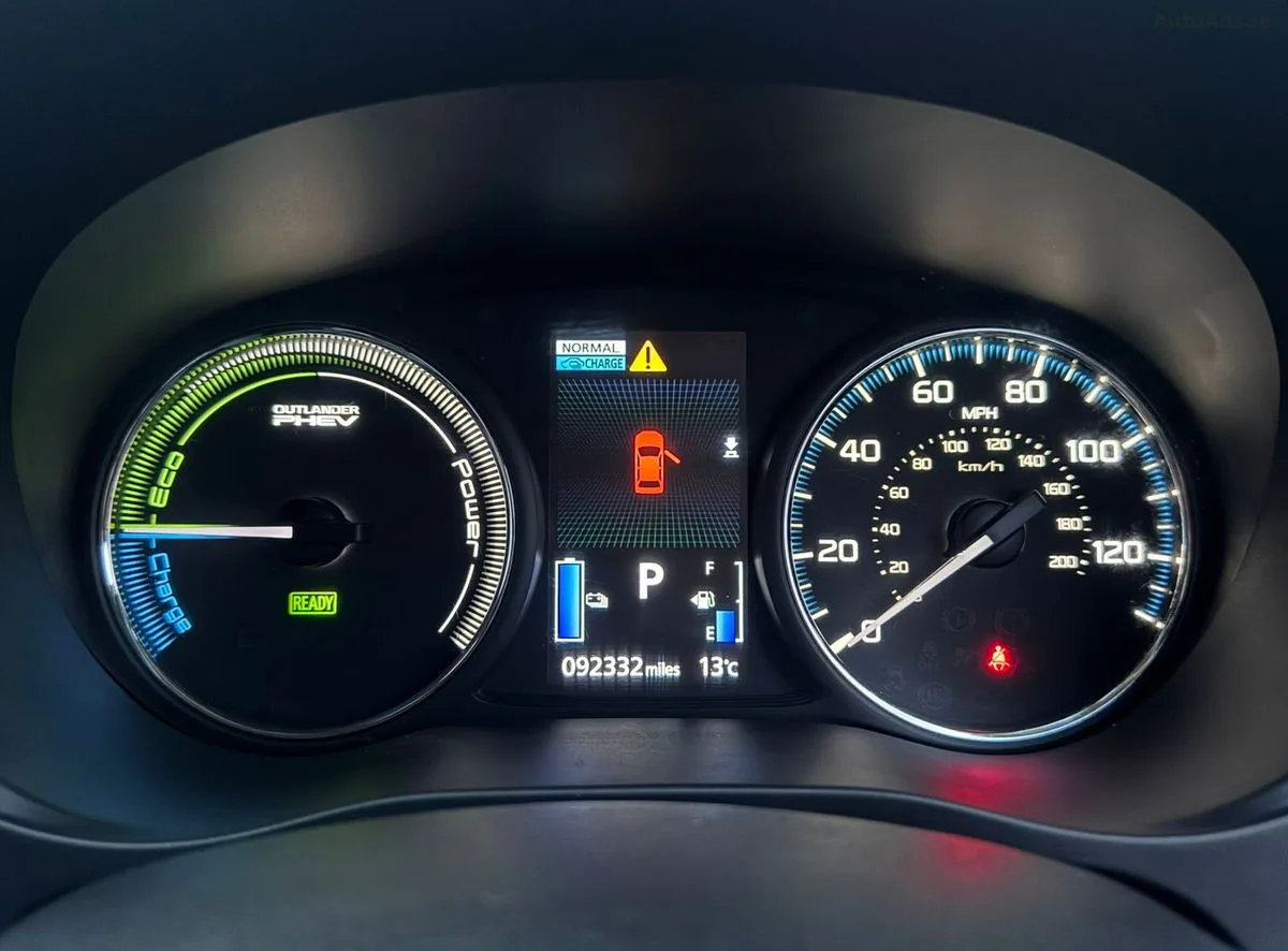 2016 Mitsubishi Outlander – photo 20