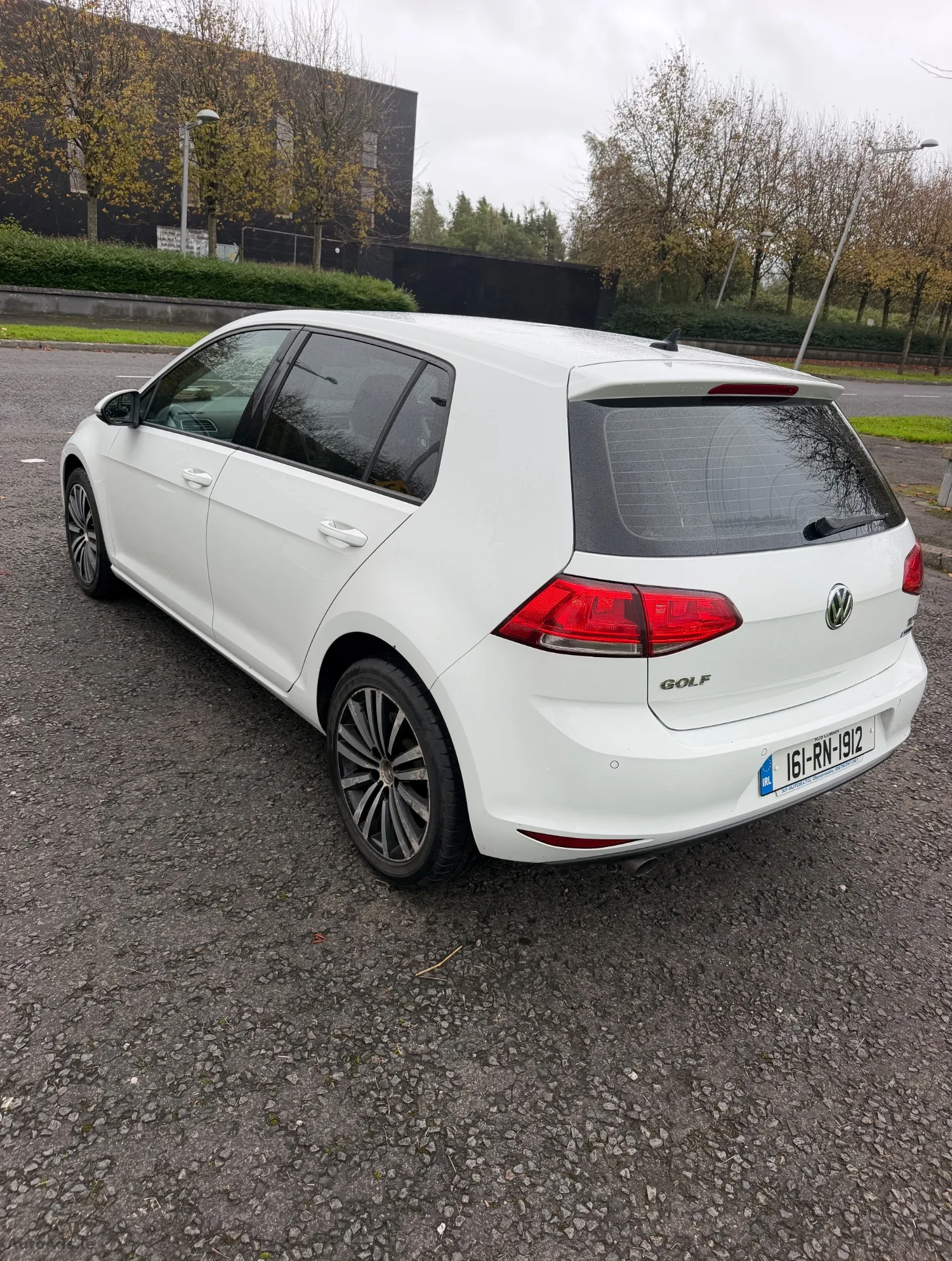 2016 Volkswagen Golf – photo 2