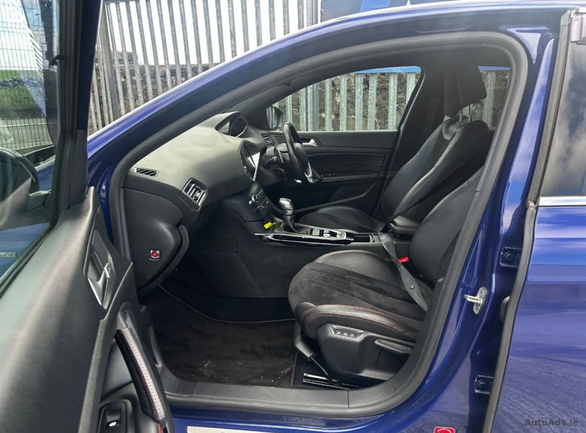 2015 Peugeot 308 – photo 9