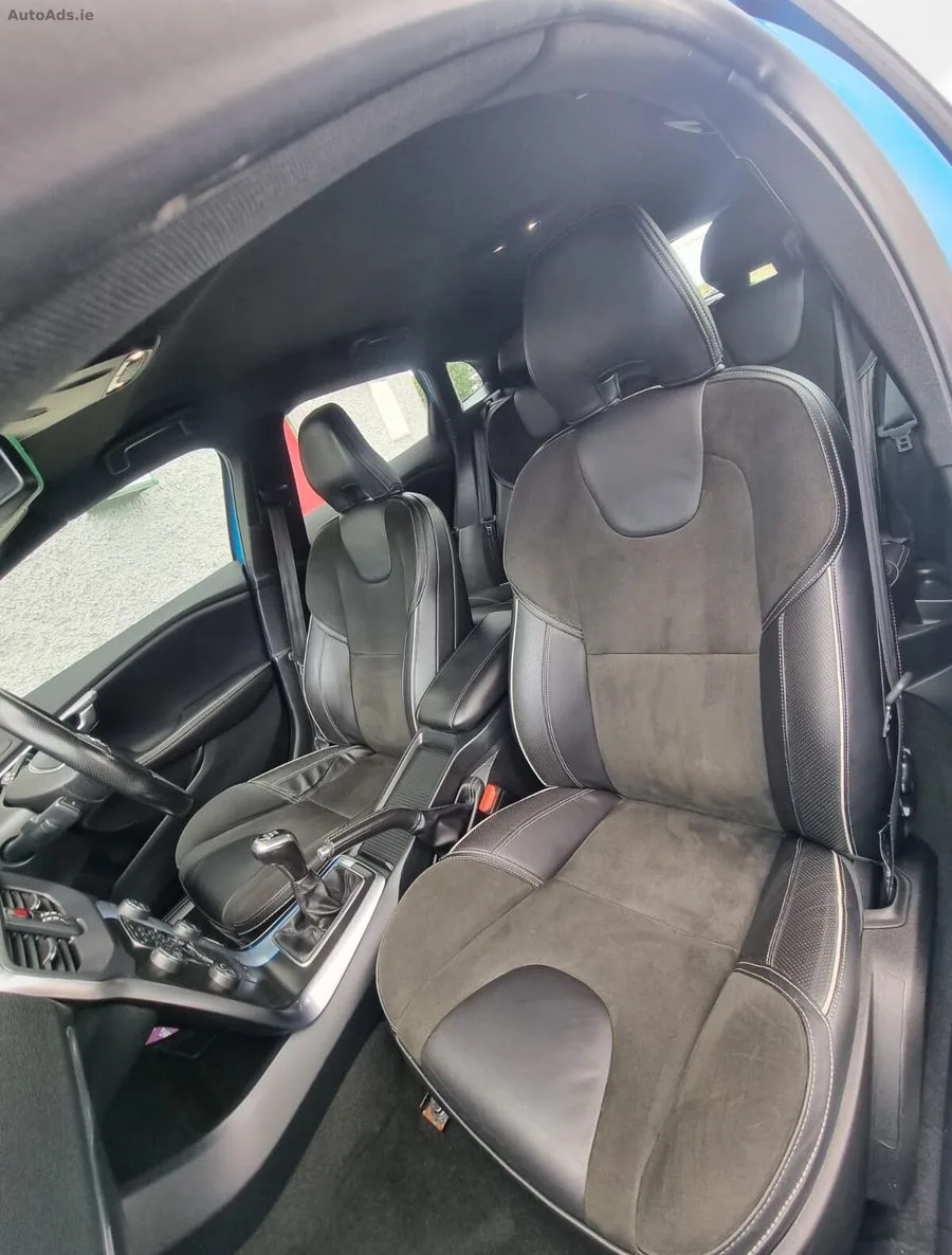 2015 Volvo V40 – photo 20