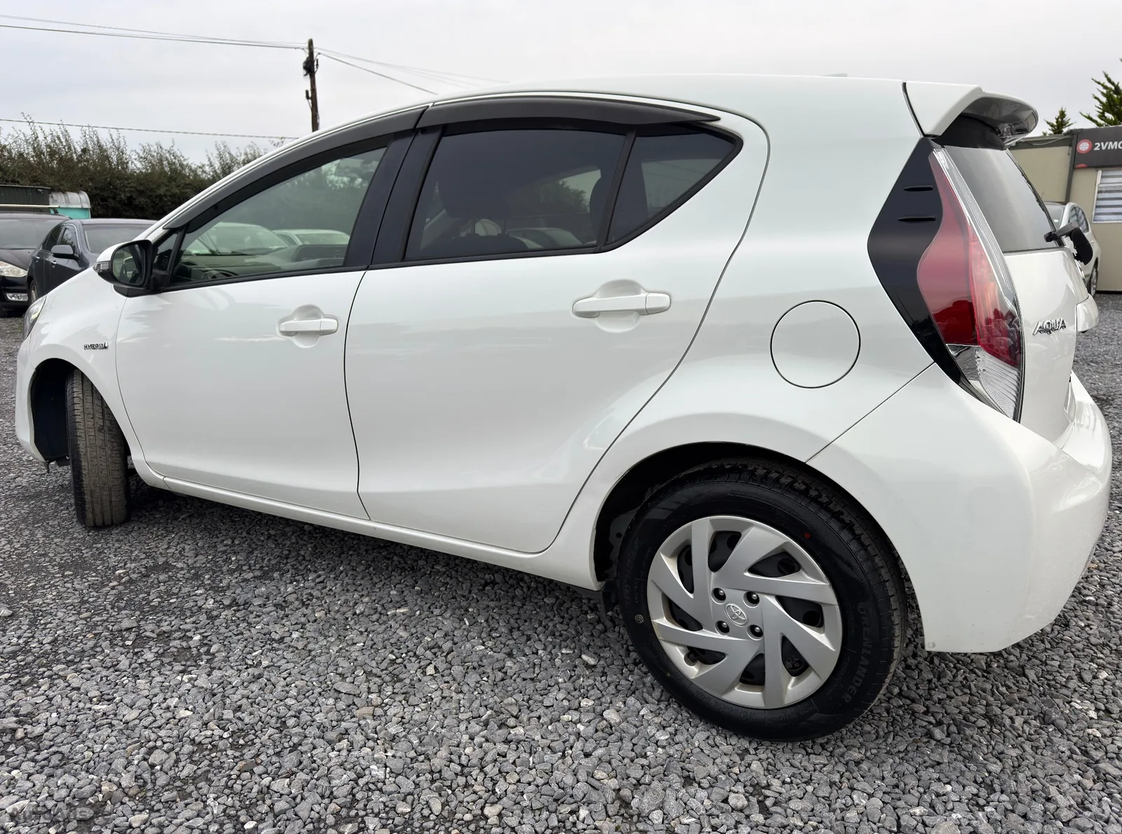 2015 Toyota Aqua – photo 3