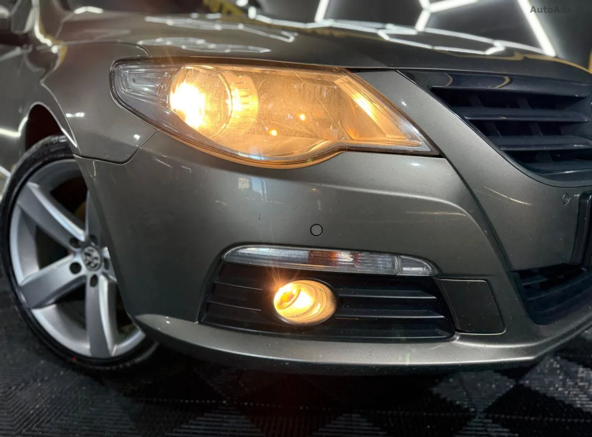 2011 Volkswagen CC – photo 3