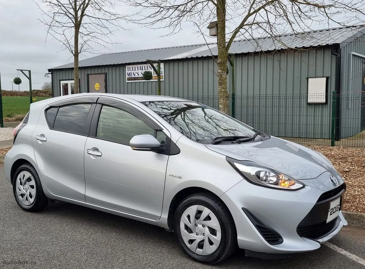 2019 Toyota Aqua – photo 6
