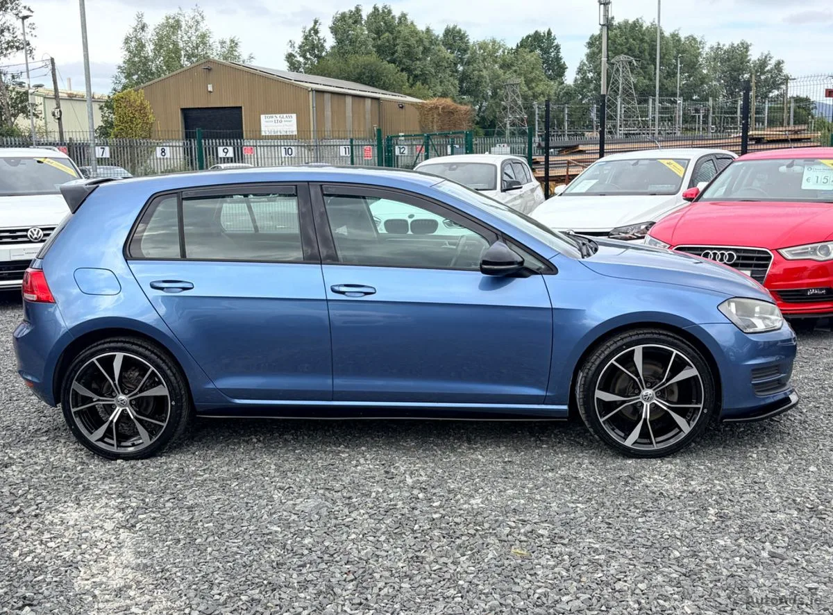 2015 Volkswagen Golf – photo 2