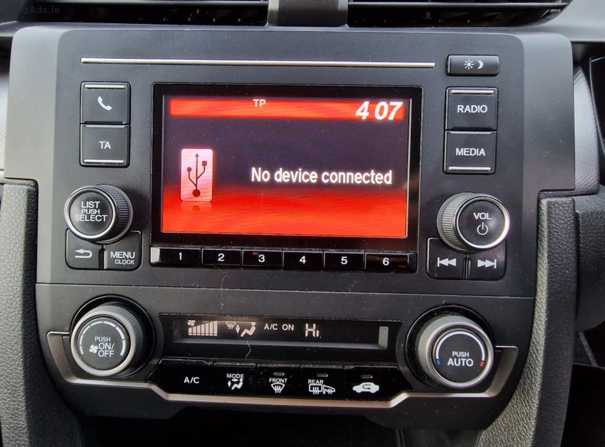 2019 Honda Civic – photo 17