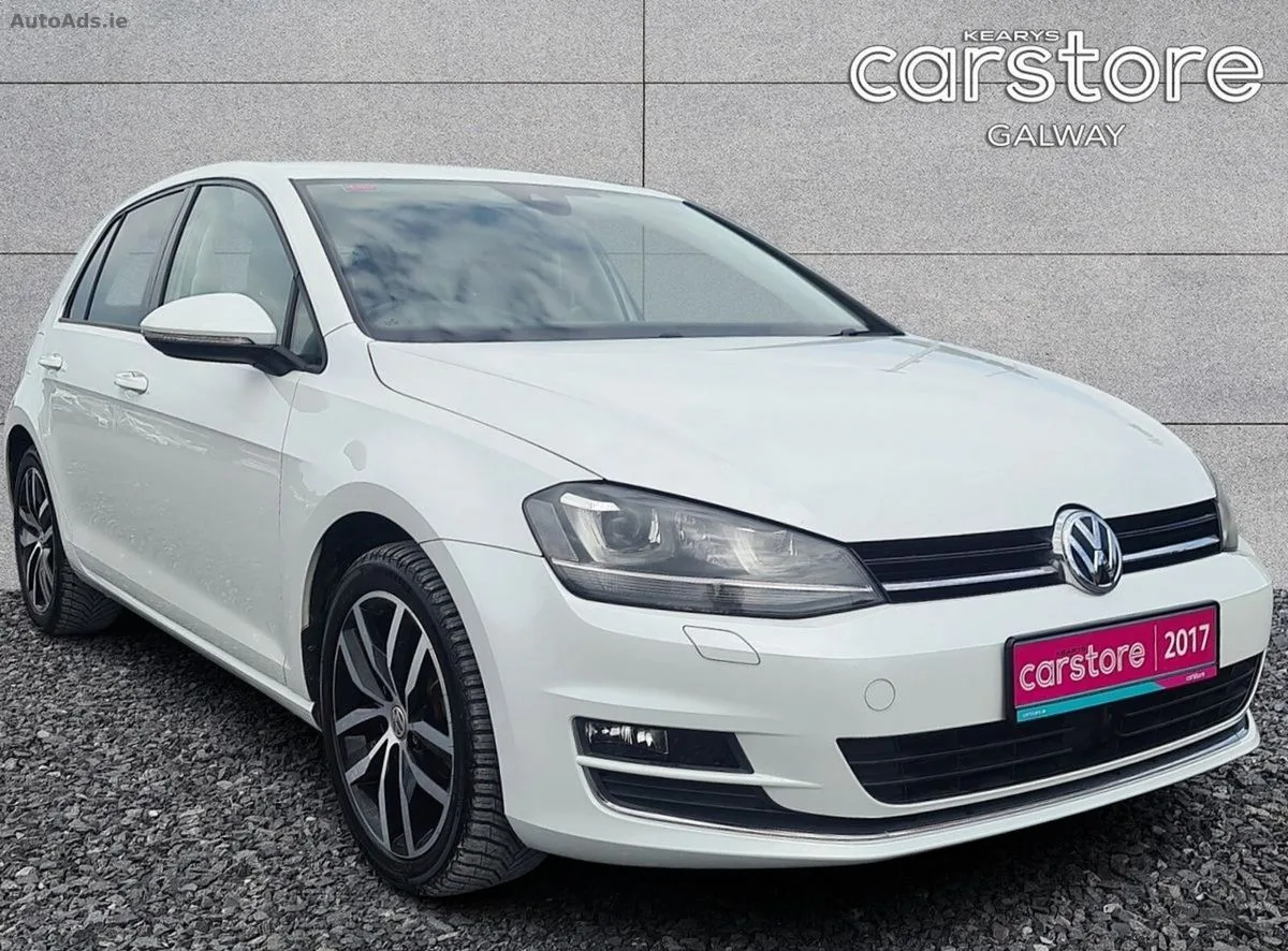 2017 Volkswagen Golf – photo 1