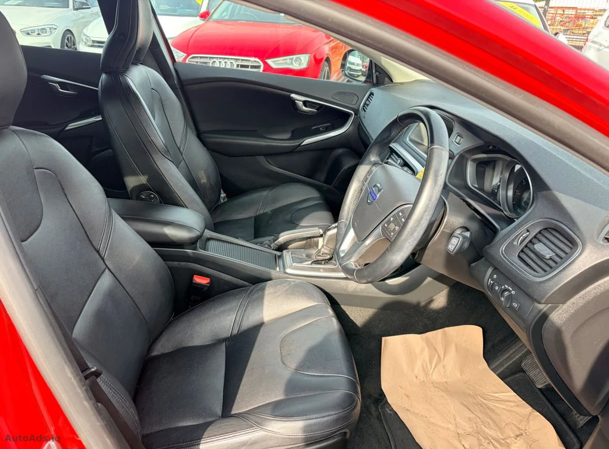 2015 Volvo V40 – photo 10