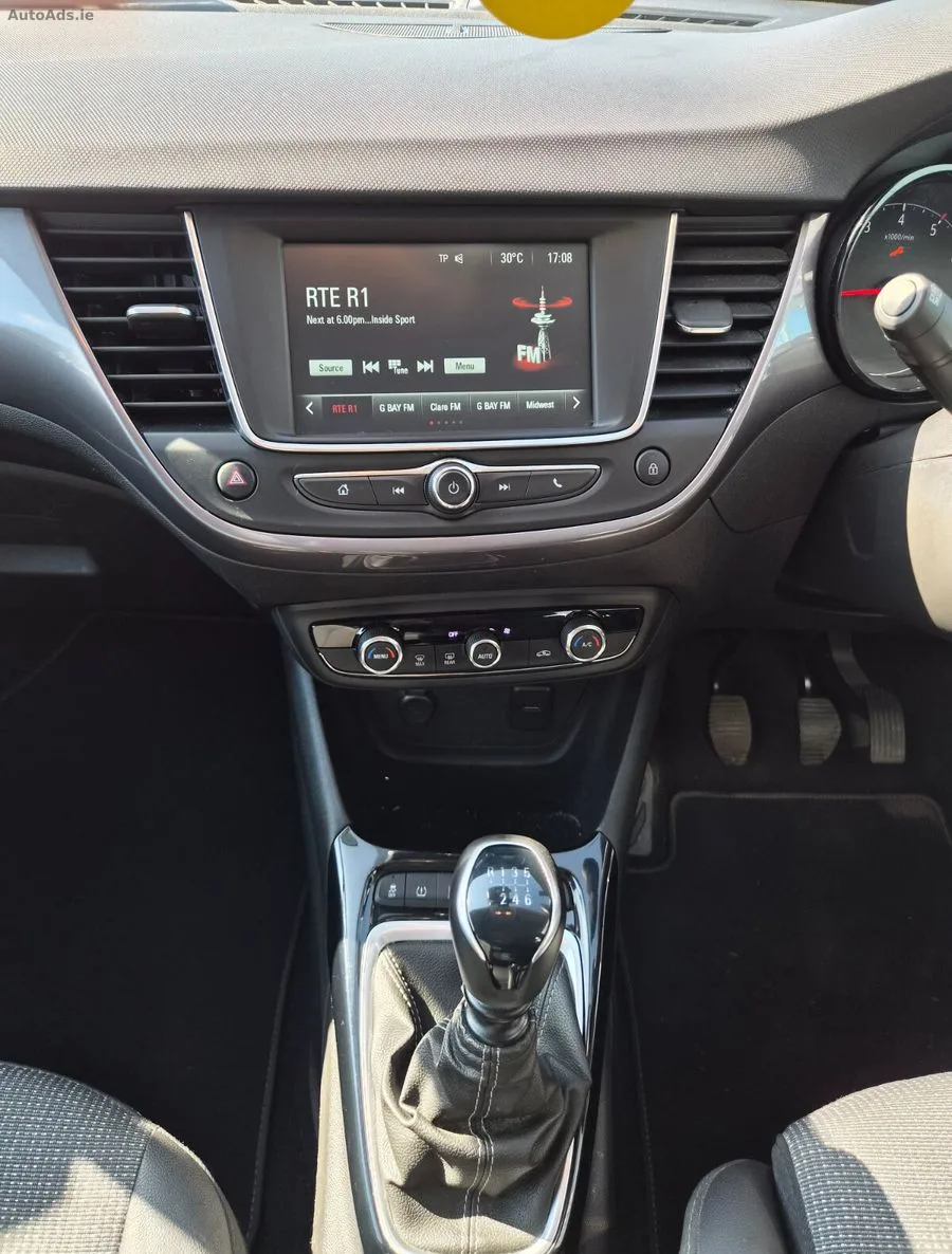 2022 Opel Crossland – photo 13