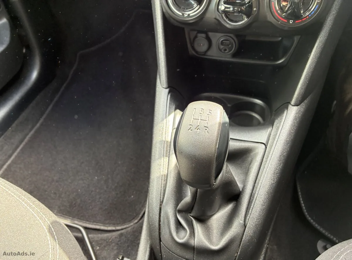 2016 Peugeot 208 – photo 12