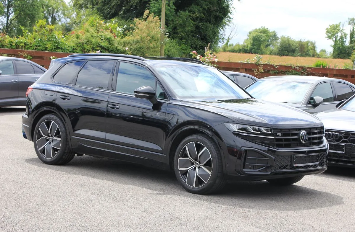 2025 Volkswagen Touareg