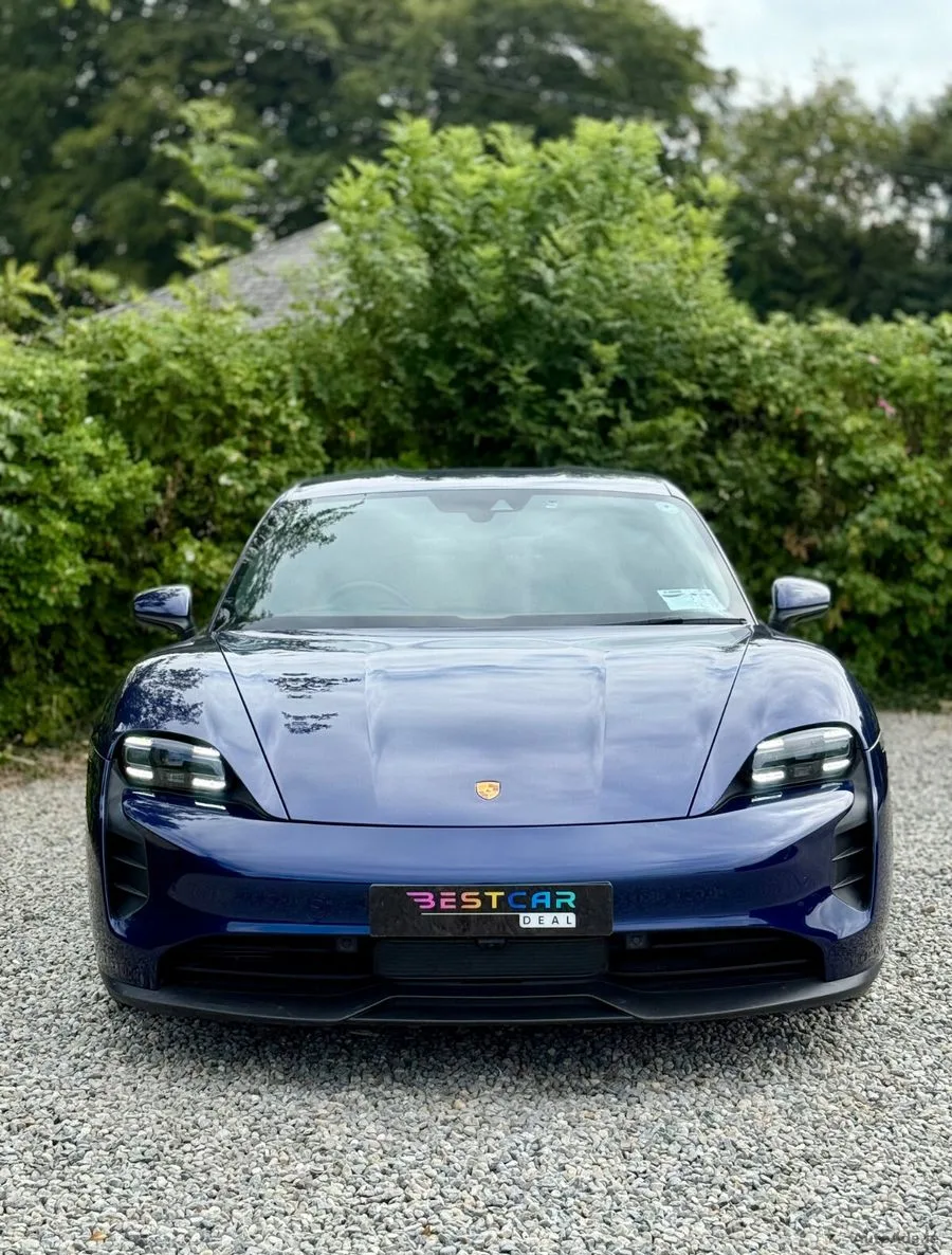2022 Porsche Taycan – photo 8
