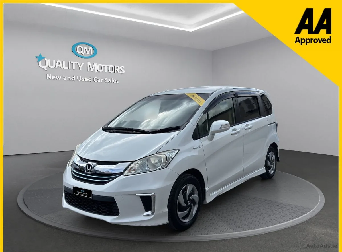 2015 Honda Freed – photo 3