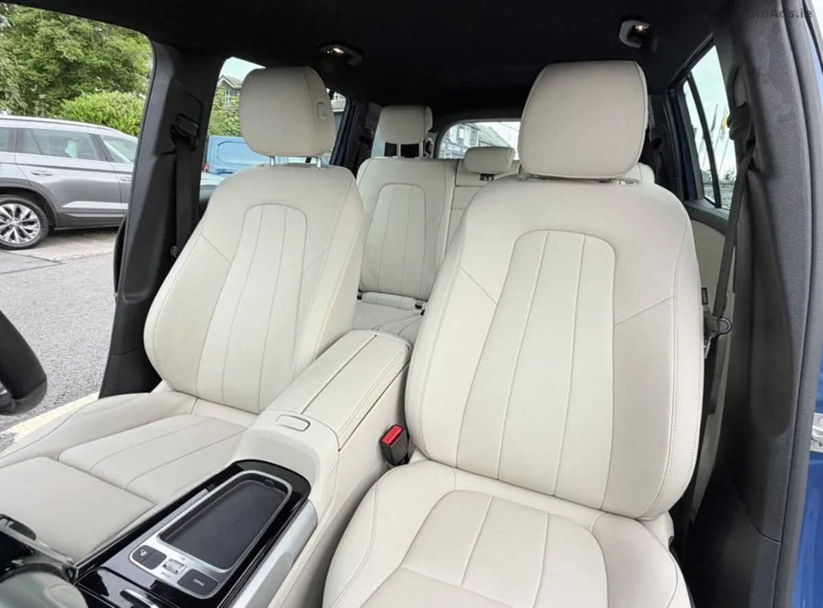 2024 Mercedes-Benz GLB – photo 13
