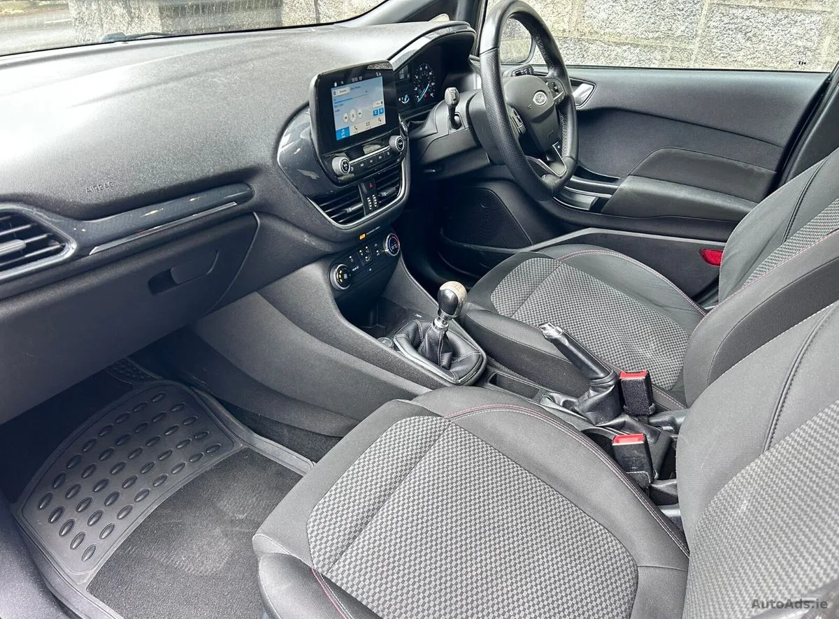 2018 Ford Fiesta – photo 13