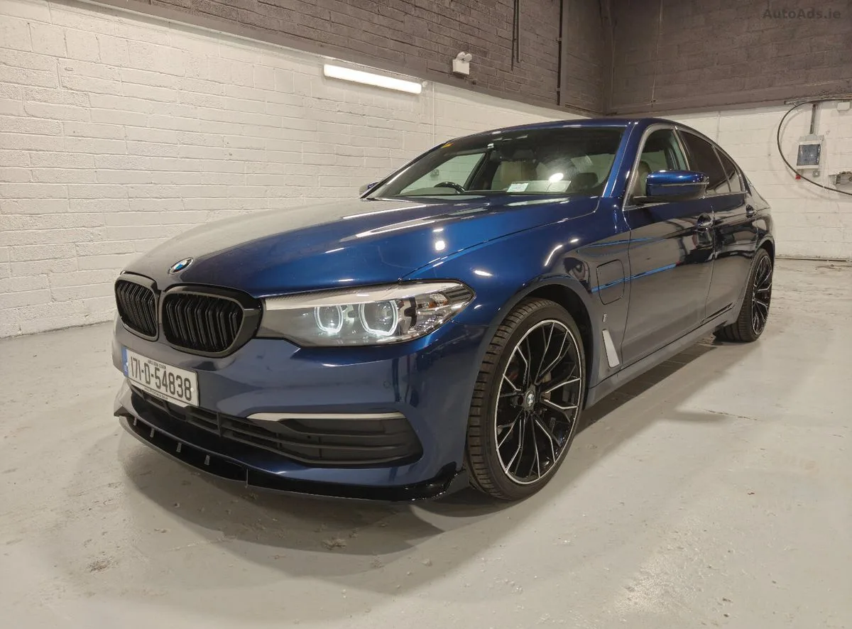 2017 BMW 5-Series – photo 3