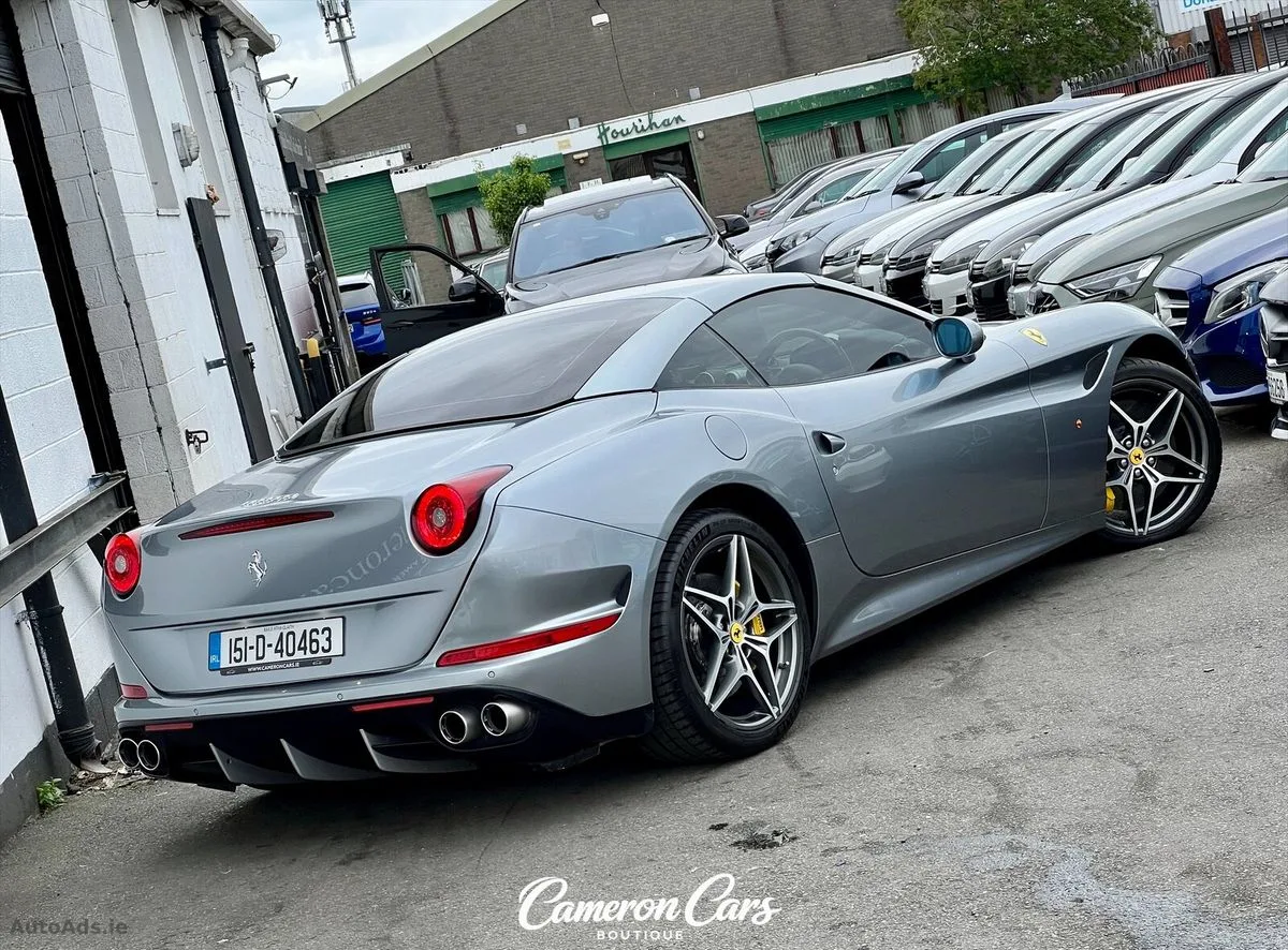 2015 Ferrari California – photo 9