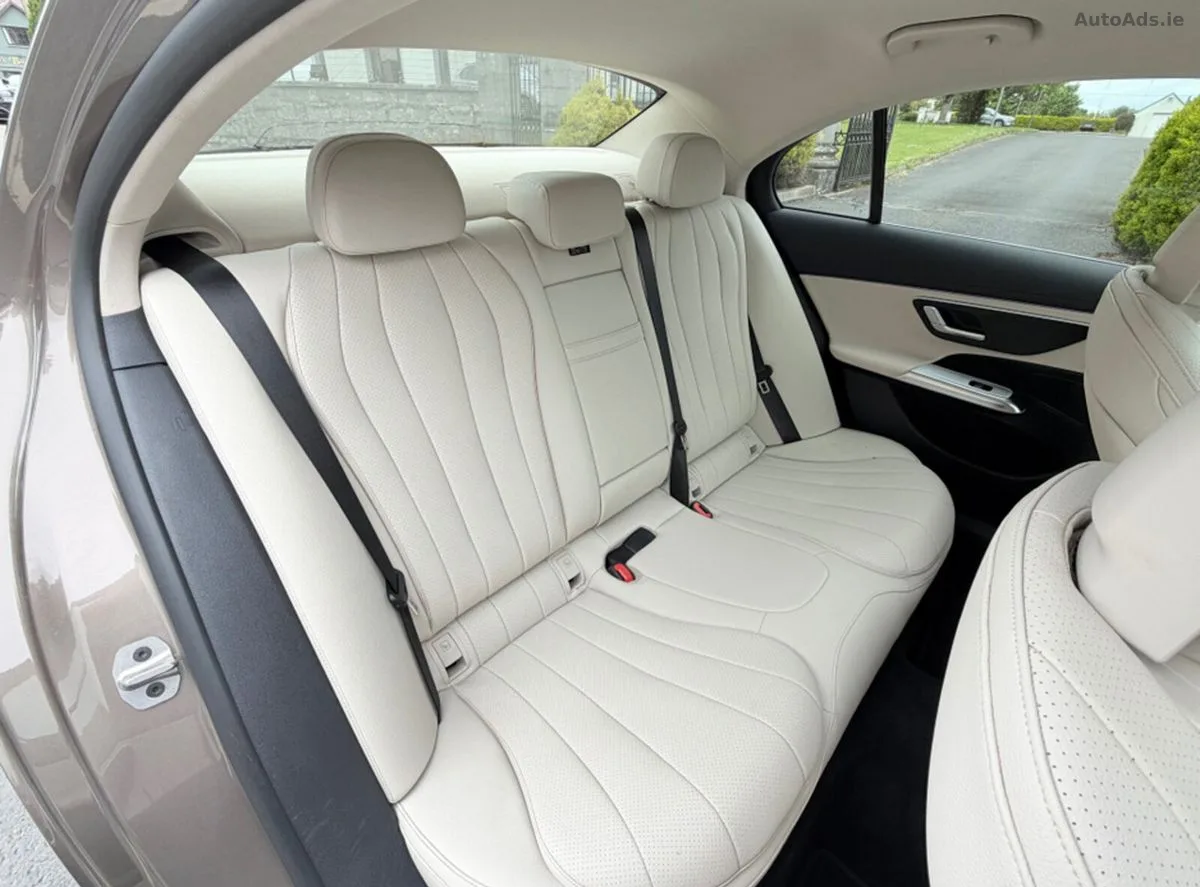 2025 Mercedes-Benz E-Class – photo 15