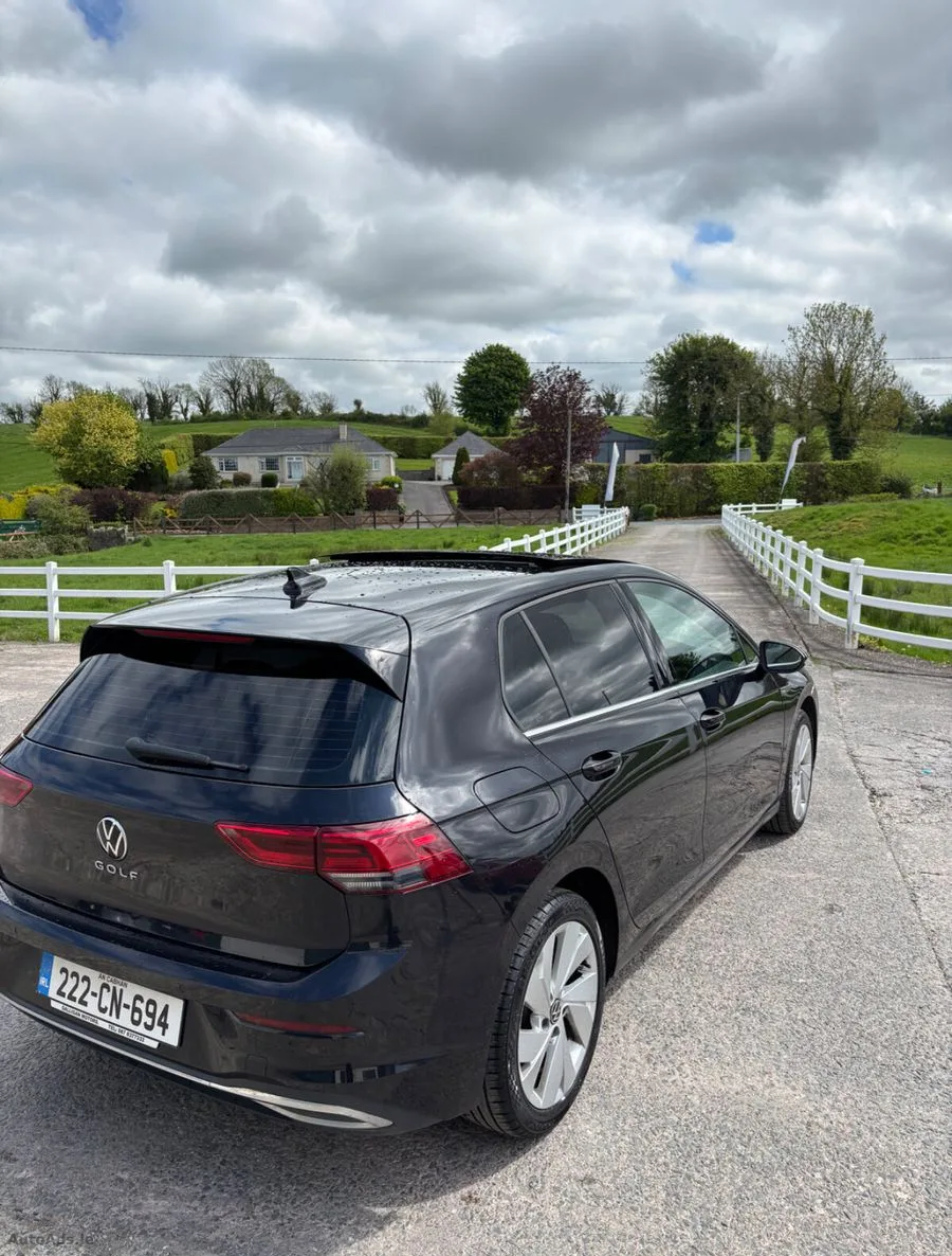 2022 Volkswagen Golf – photo 13