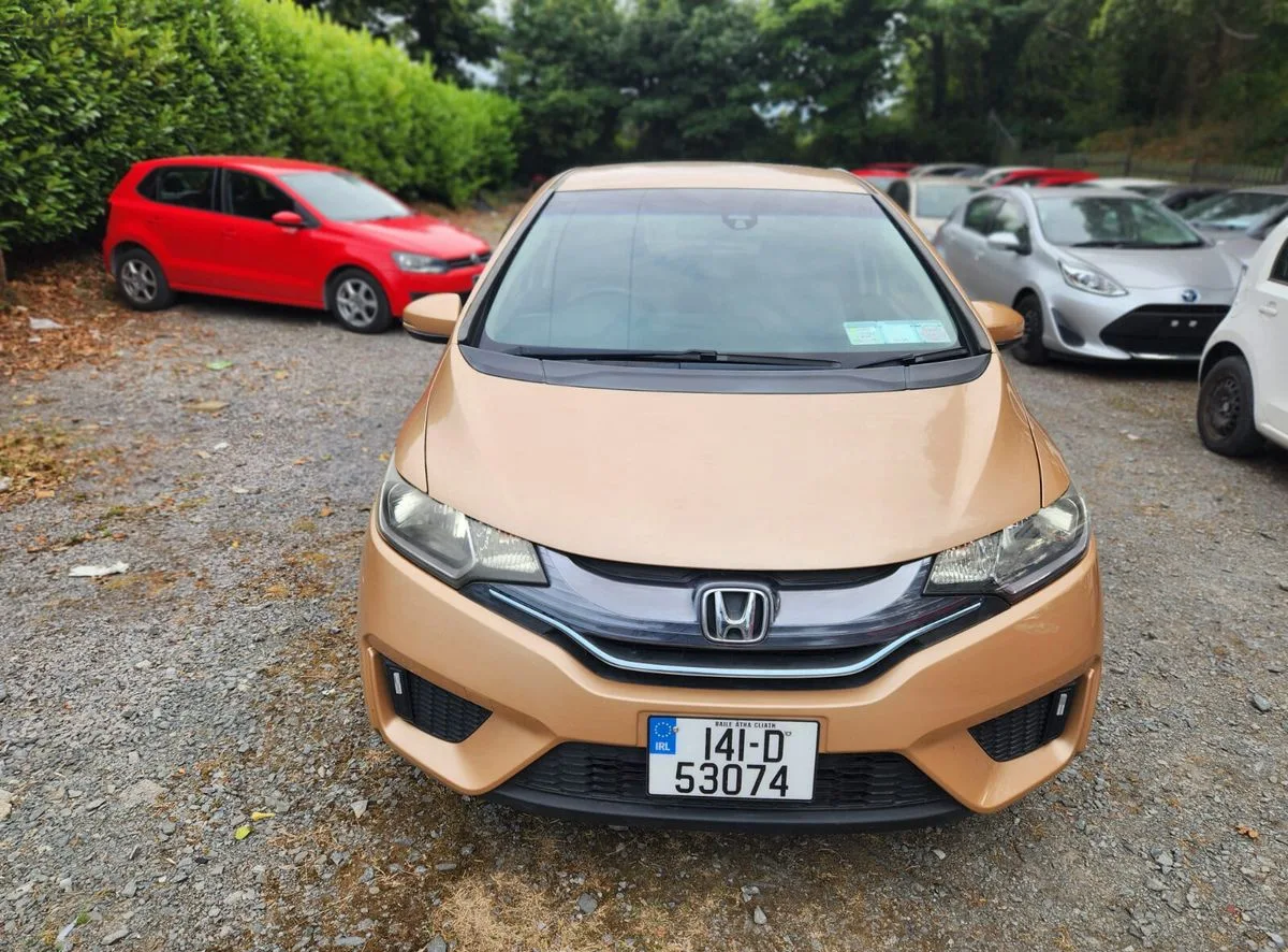 2014 Honda Fit – photo 2