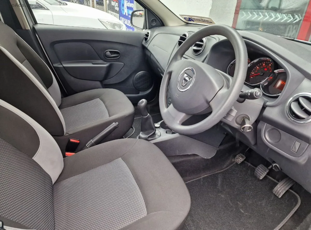 2016 Dacia Sandero – photo 15