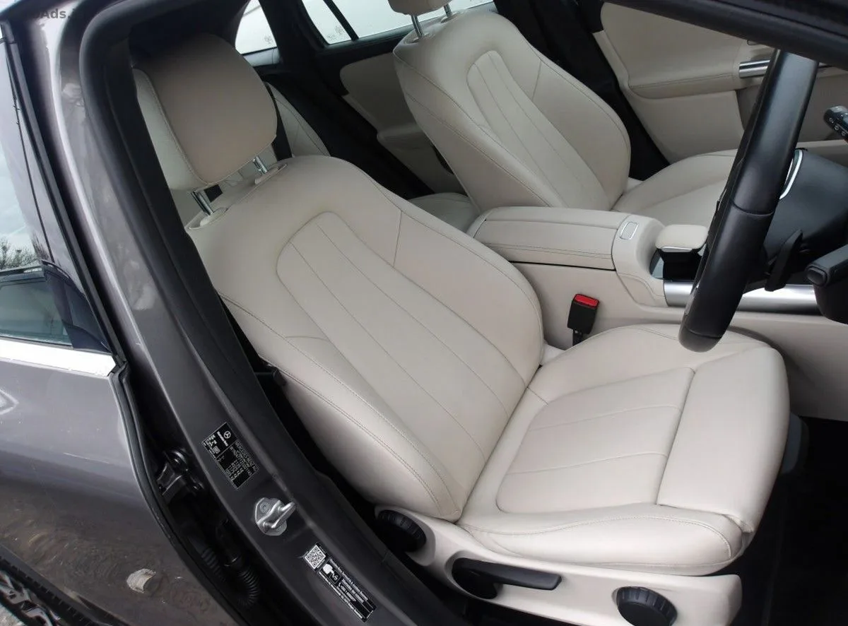 2022 Mercedes-Benz GLA – photo 10