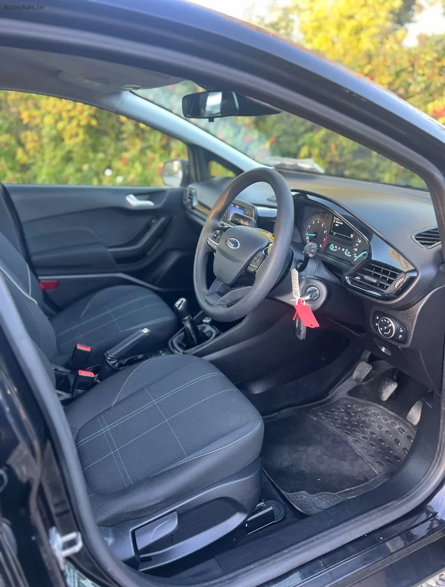 2019 Ford Fiesta – photo 11