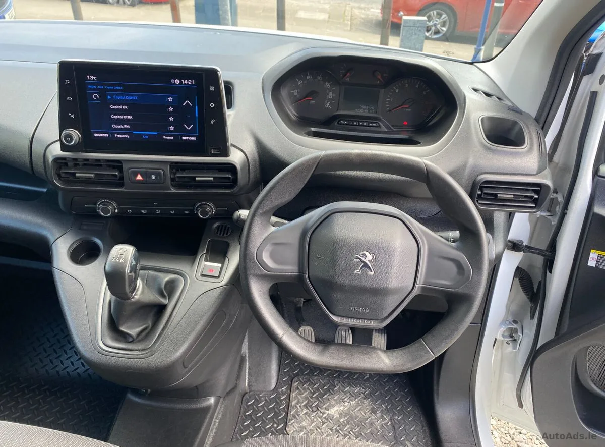 2021 Peugeot Partner – photo 12