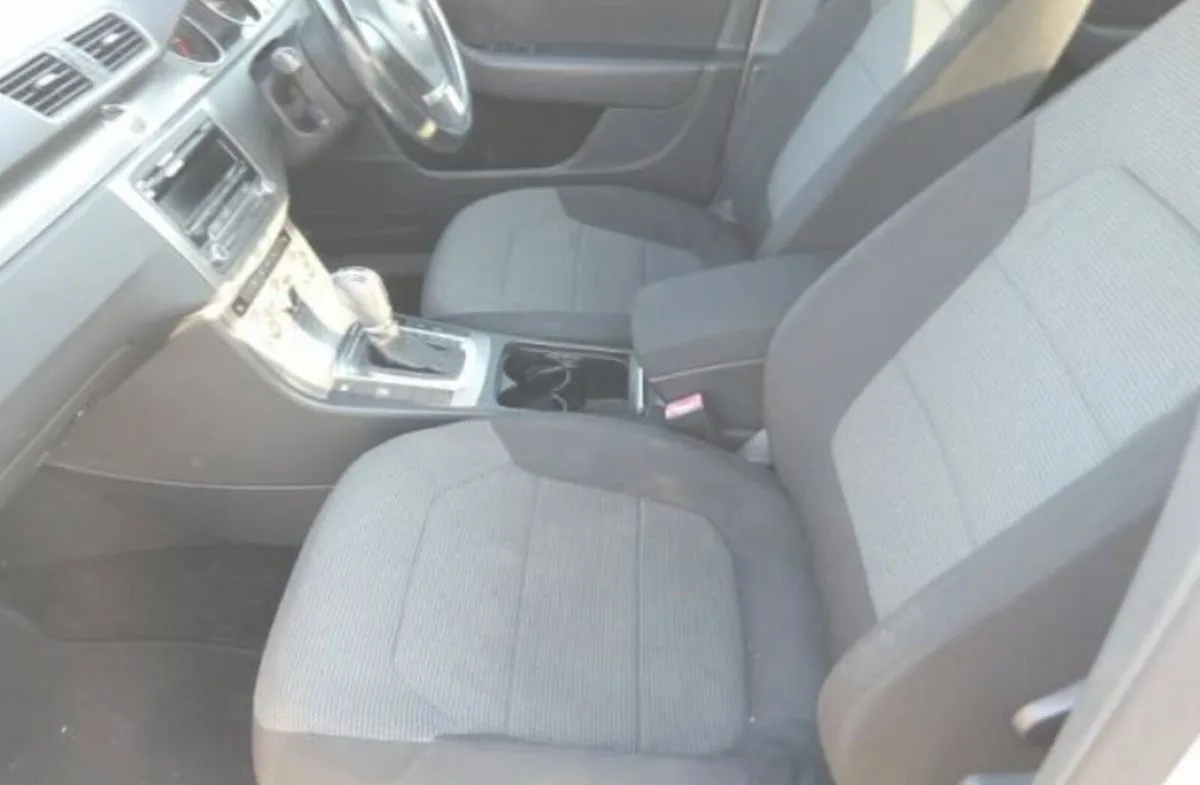 2012 Volkswagen Passat – photo 3