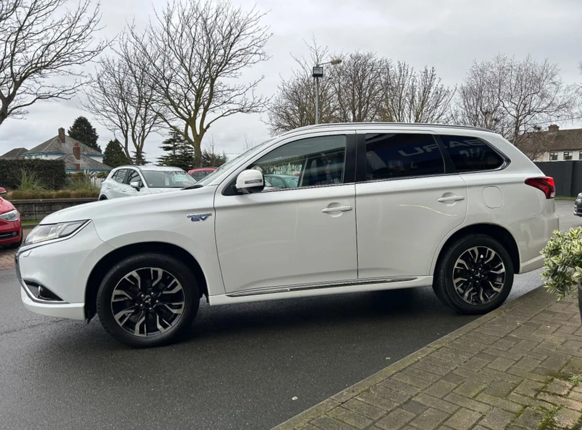 2017 Mitsubishi Outlander – photo 5