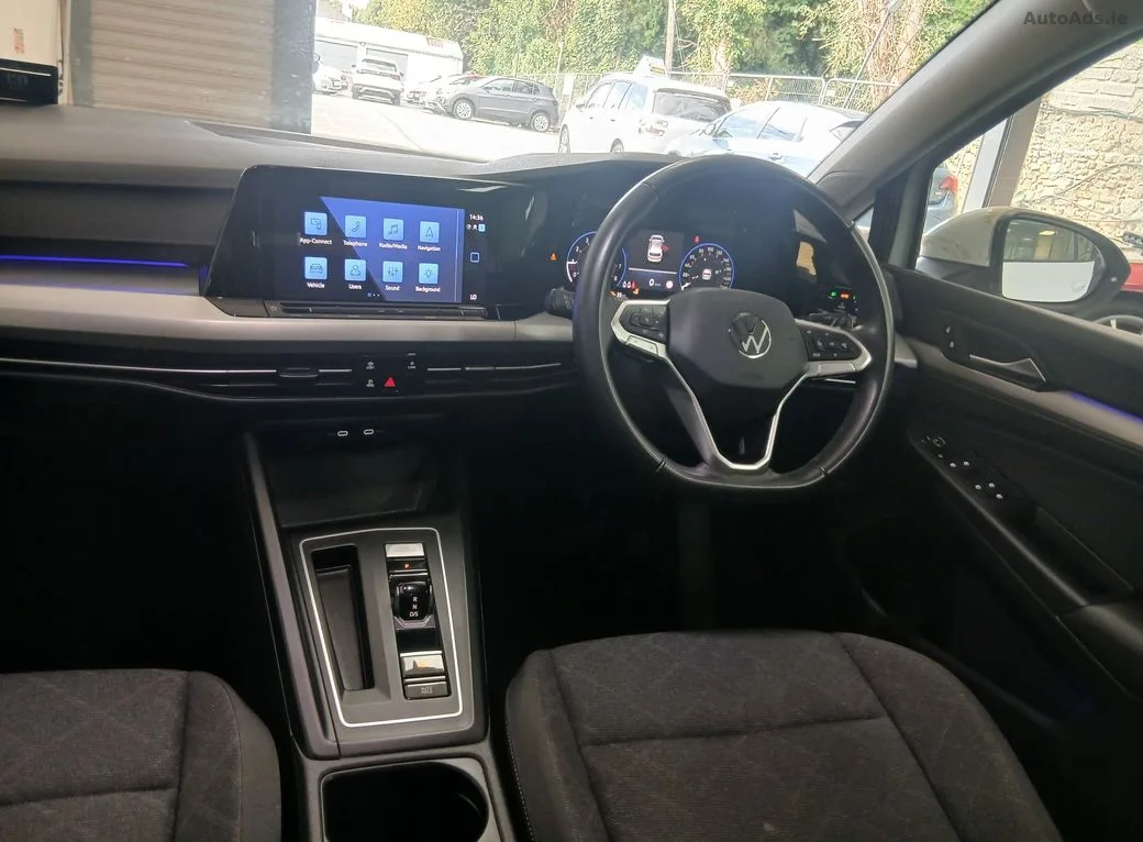 2023 Volkswagen Golf – photo 13