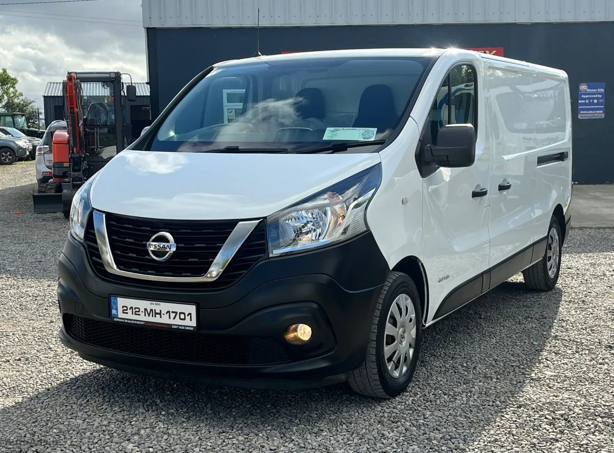 2021 Nissan NV300