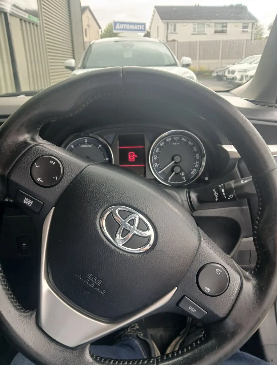 2015 Toyota Corolla – photo 15