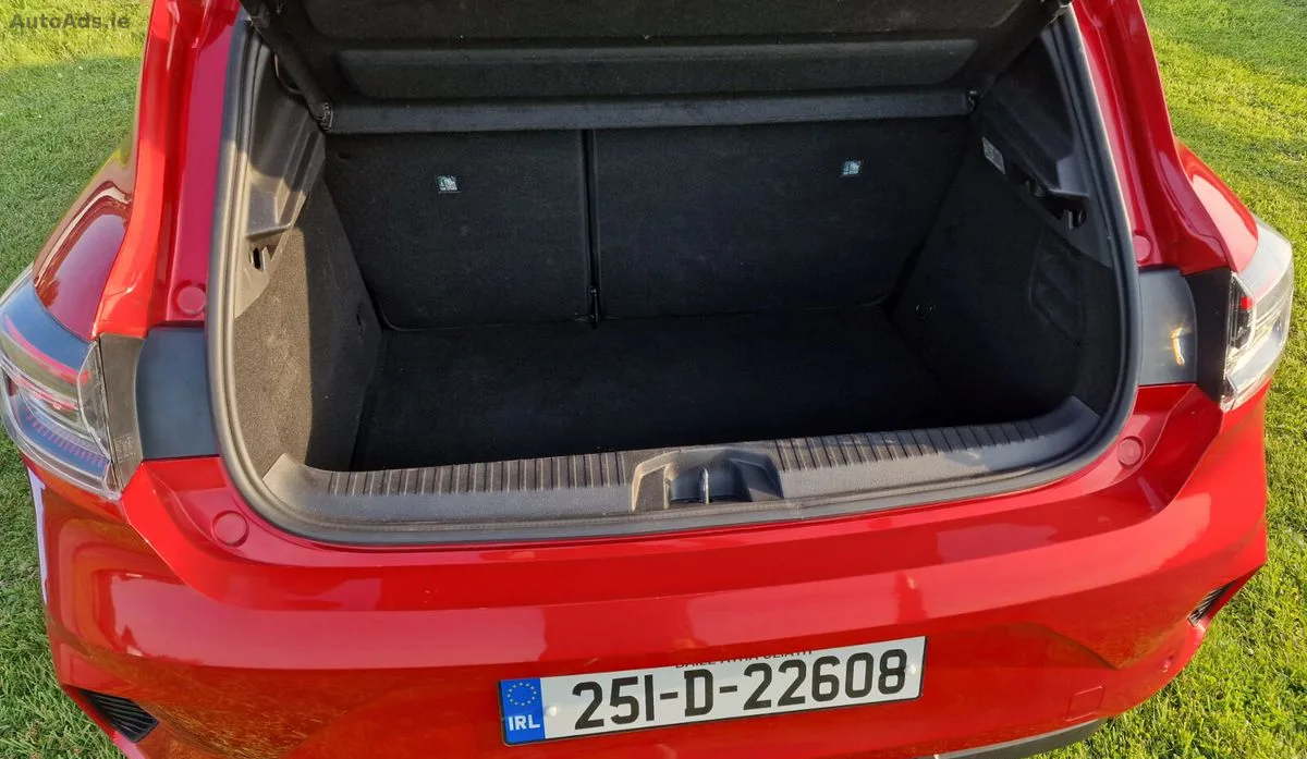 2025 Renault Clio – photo 15