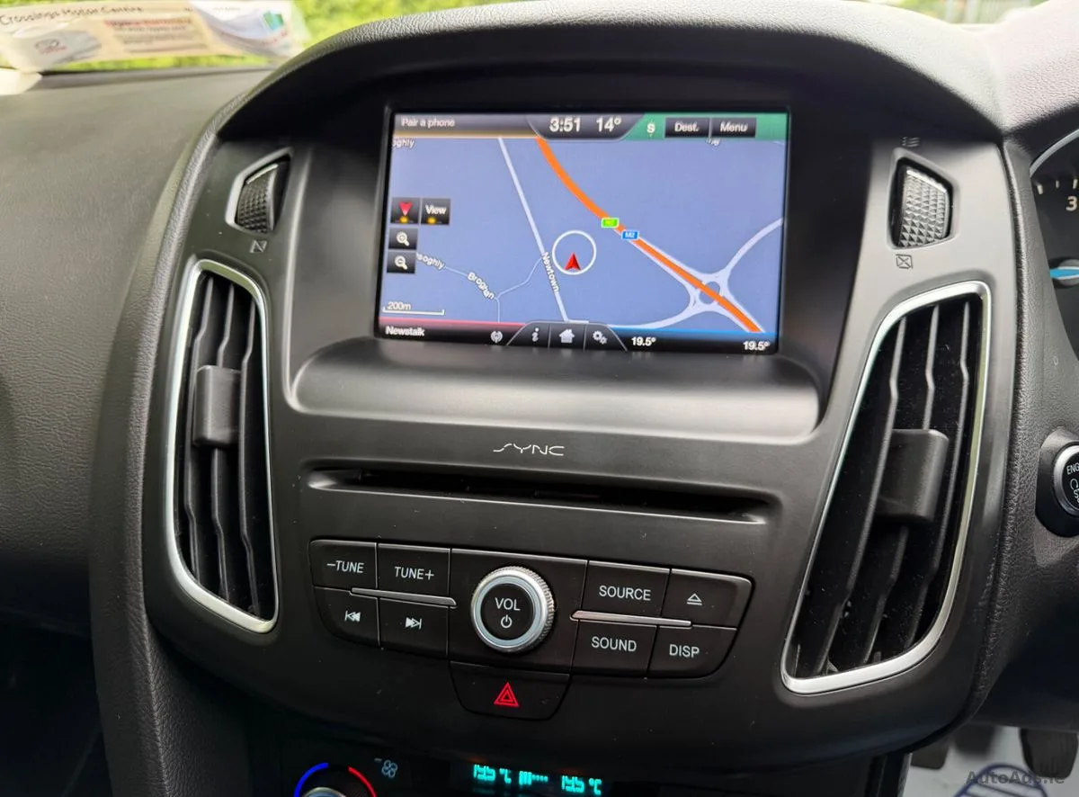 2016 Ford Focus – photo 16