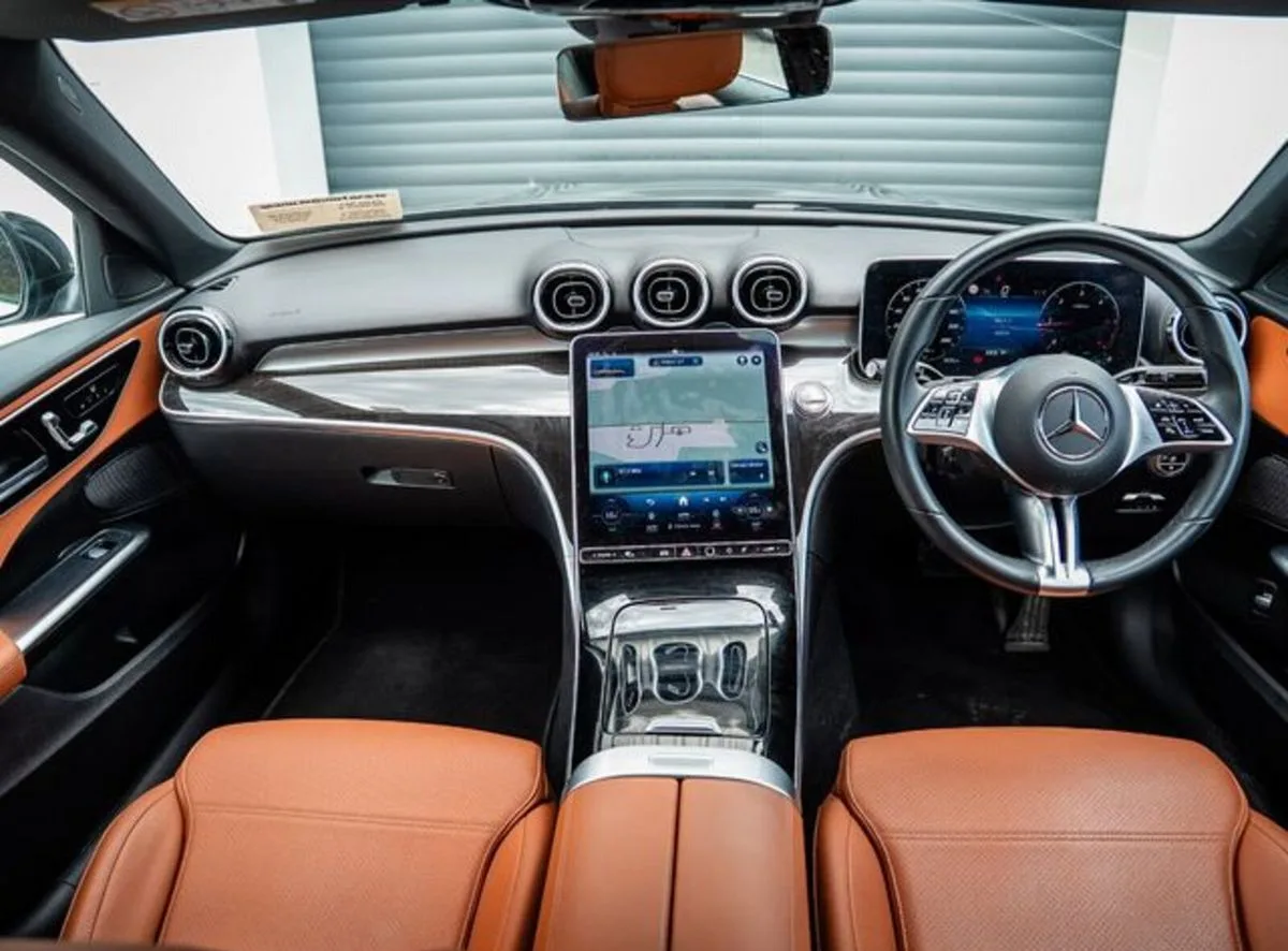 2024 Mercedes-Benz C-Class – photo 4