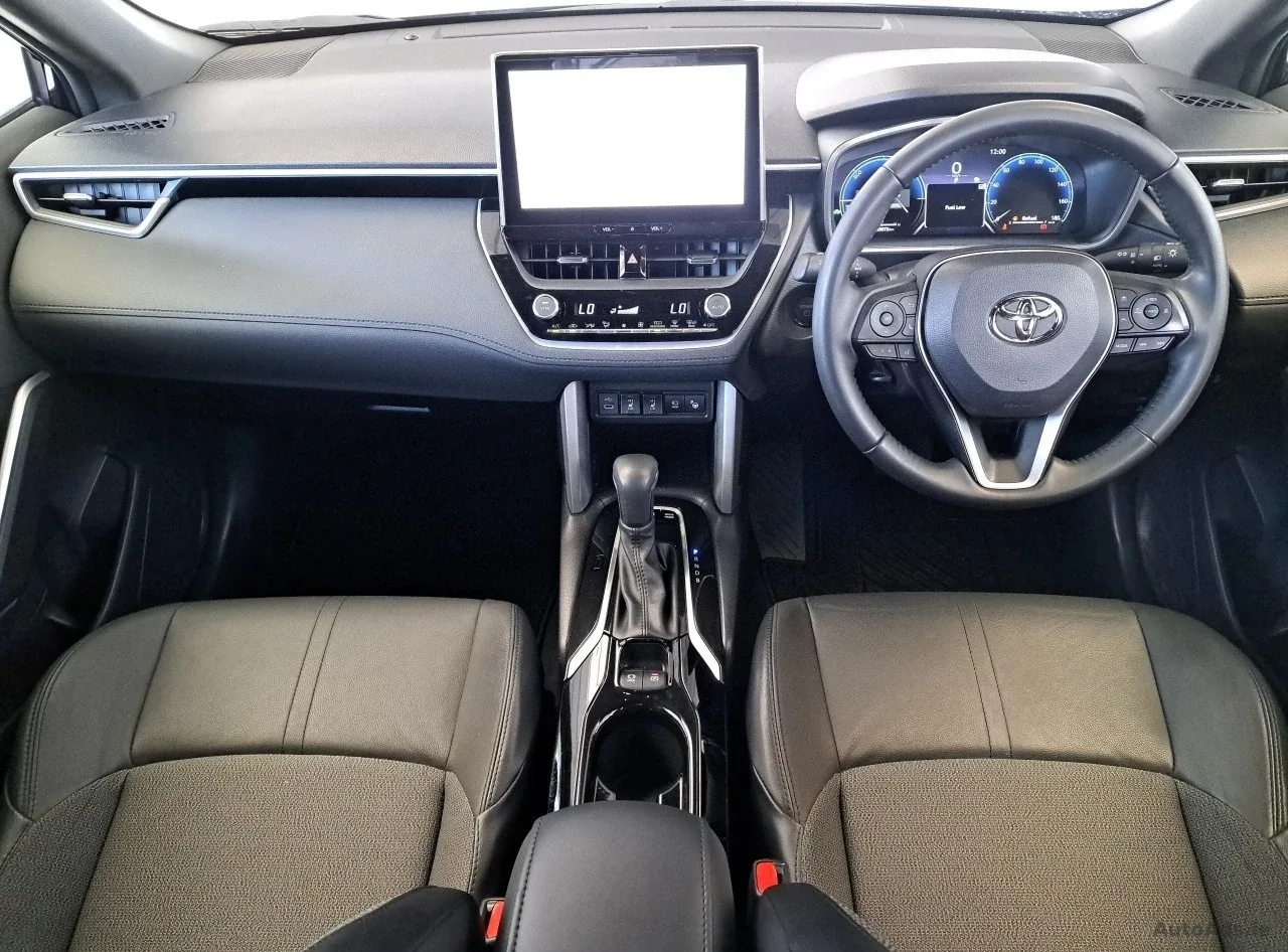 2023 Toyota Corolla Cross – photo 3